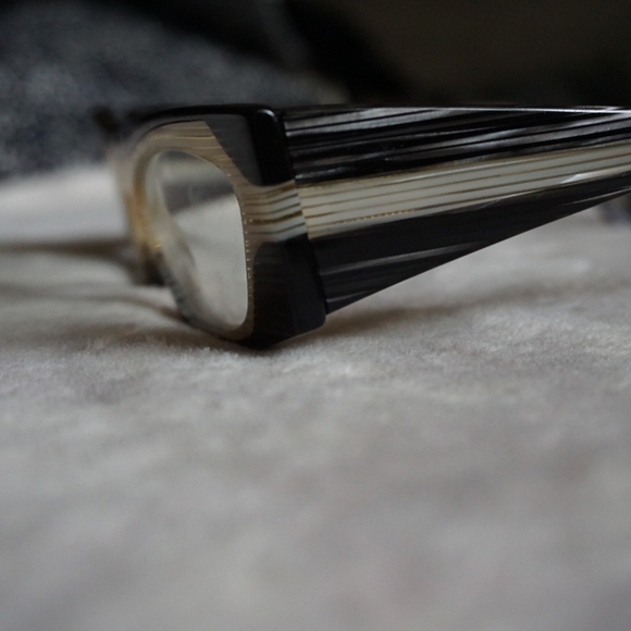 Theo Judy Black and White Acrylic Reading Eyeglasses - Picture 11 of 13